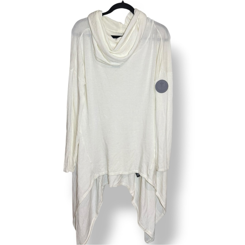 Musterbrand x Star Wars x Disney Leia Organa Sweater Tunic - Picture 3 of 10